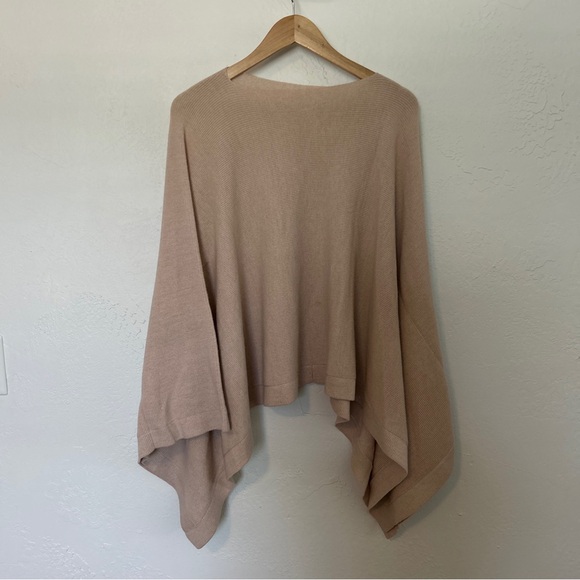 Lululemon Wool Be Cozy Poncho One Size Pink - Picture 1 of 6